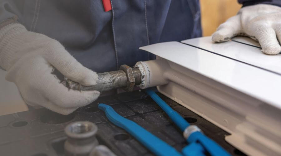 Professional water heater repair services in Middlebranch, OH
